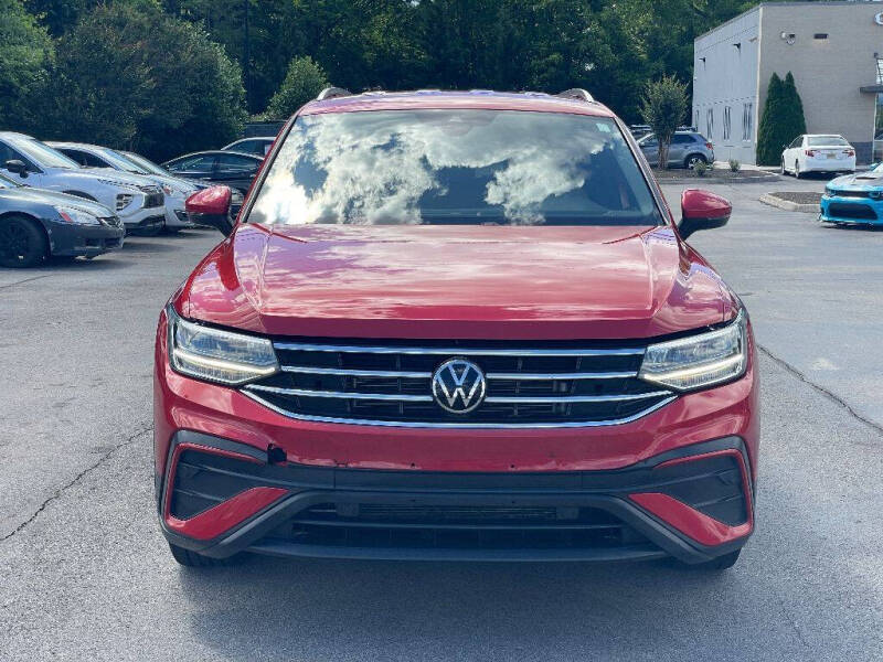 Used 2022 Volkswagen Tiguan SE with VIN 3VV3B7AXXNM105422 for sale in Knoxville, TN