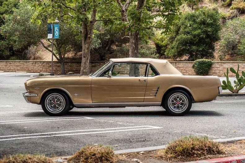 1966 Ford Mustang