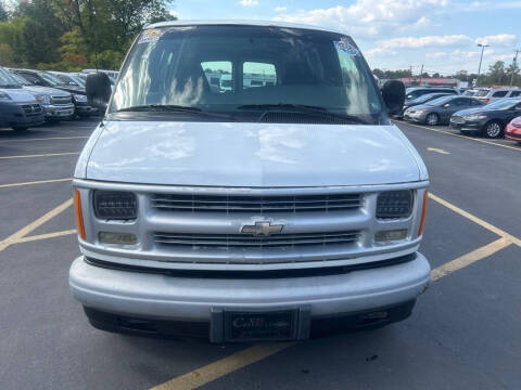 2001 Chevrolet Express G2500