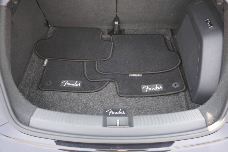 2013 Volkswagen Beetle Turbo PZEV Fender Edition