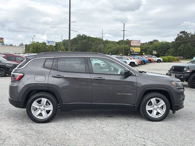 2022 Jeep Compass Latitude