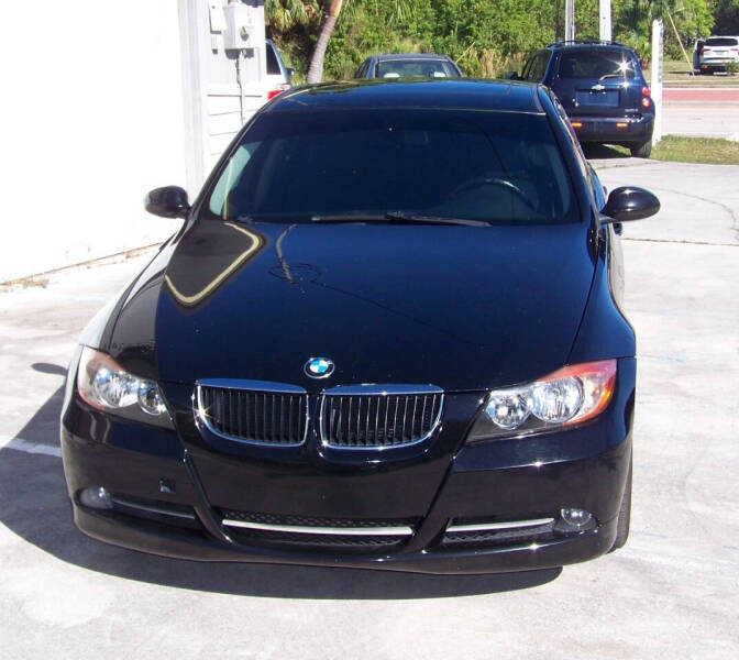 2008 BMW 3 Series 328i photo 2