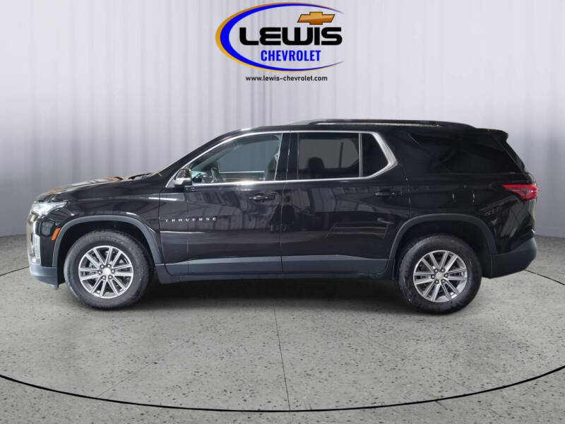 2022 Chevrolet Traverse LT Cloth