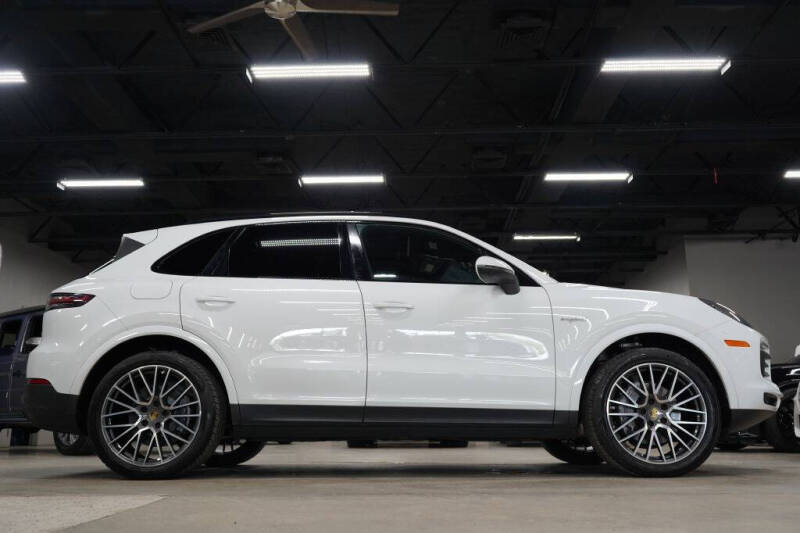 2019 Porsche Cayenne E-Hybrid