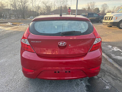 2017 Hyundai Accent SE
