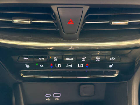 2024 Buick Encore GX Avenir