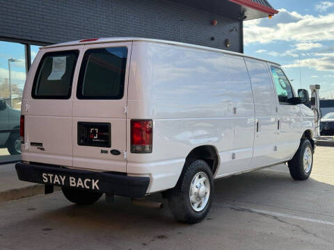 2014 Ford E-Series E-150