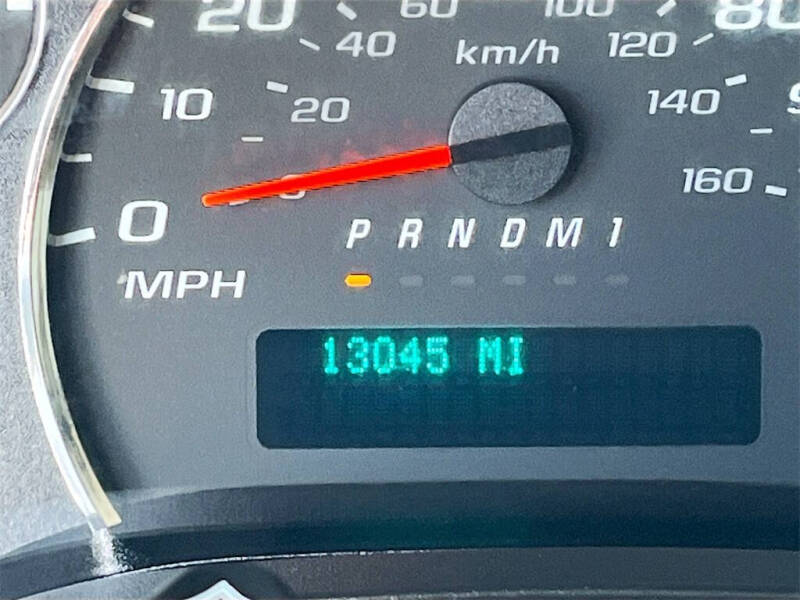 2023 Chevrolet Express 2500