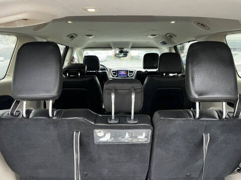 2017 Chrysler Pacifica Touring-L Plus