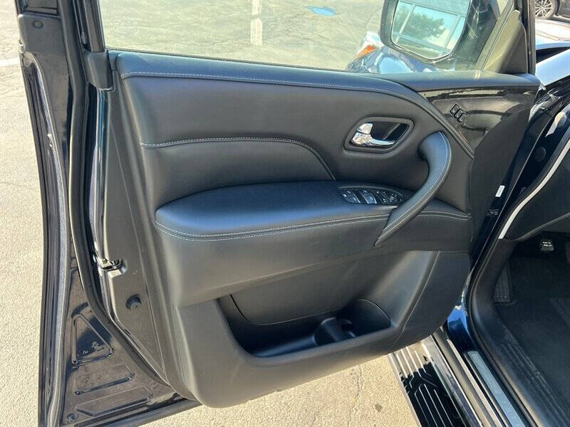 2024 Infiniti QX80 Luxe