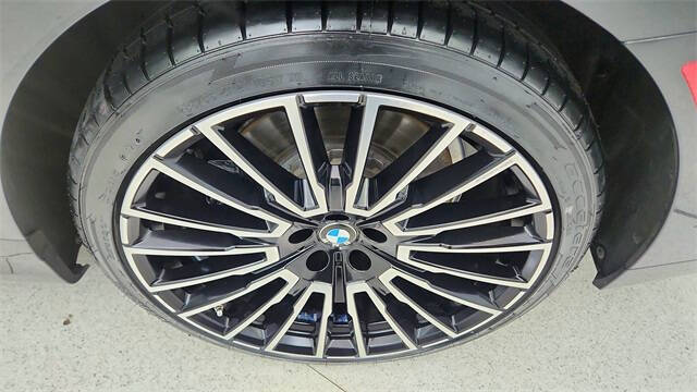 2024 BMW 7 Series 740i