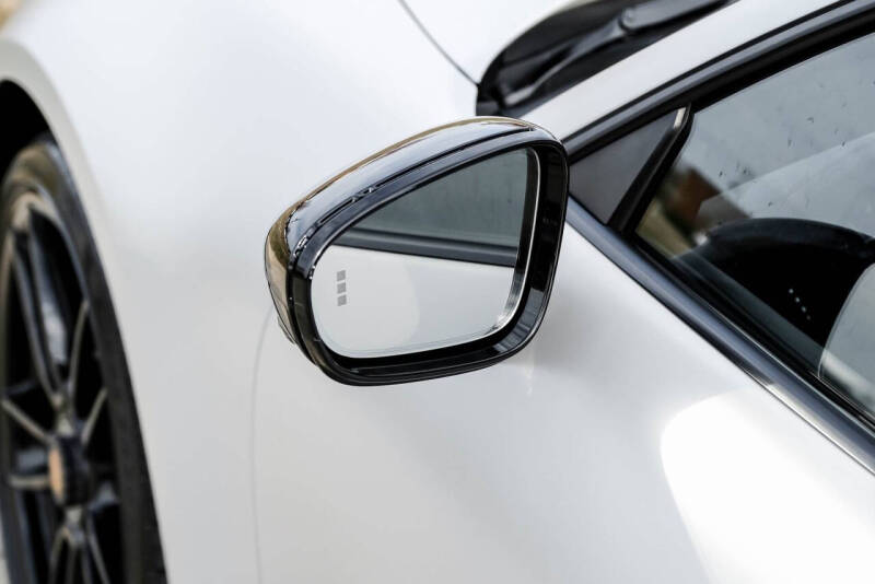 2023 Porsche 911 Targa 4 GTS