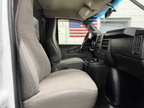 2016 Chevrolet Express 2500