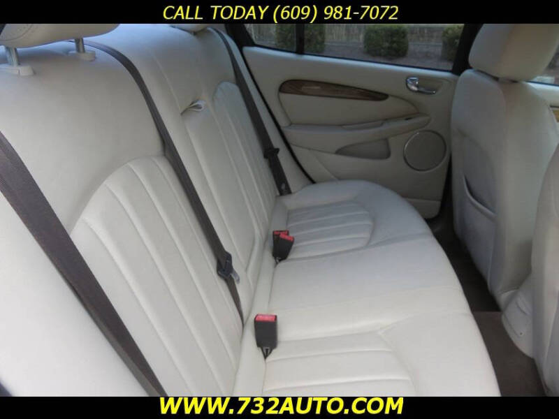 2004 Jaguar X-Type 3.0
