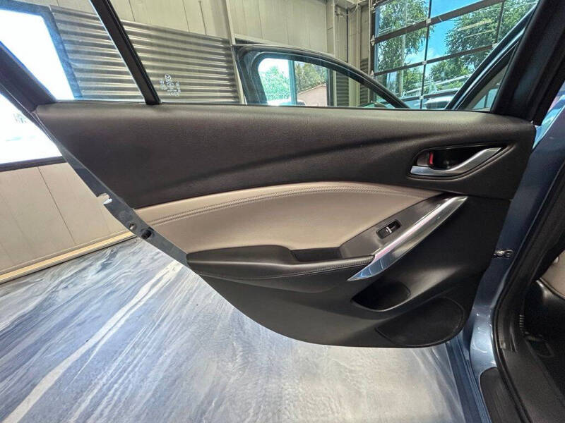 2017 Mazda MAZDA6