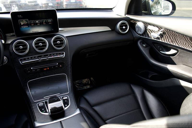 2017 Mercedes-Benz GLC GLC 300 4MATIC