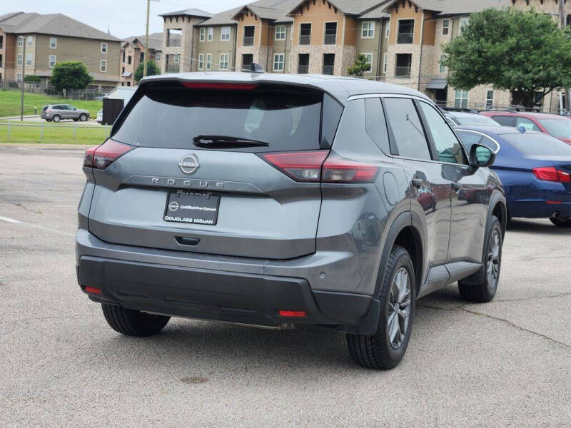2025 Nissan Rogue S