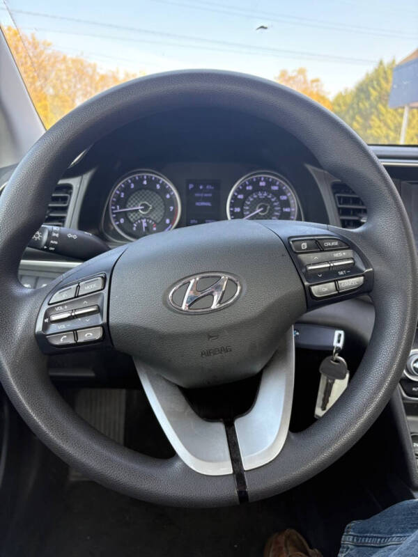 2020 Hyundai Elantra