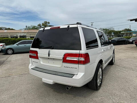 2012 Lincoln Navigator