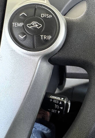 2012 Toyota Prius Two