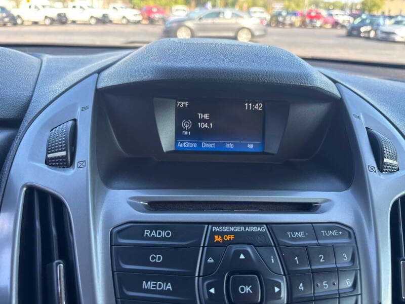 2017 Ford Transit Connect XLT