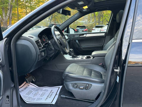 2014 Volkswagen Touareg V6 R-Line