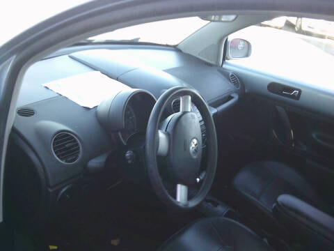 2010 Volkswagen New Beetle