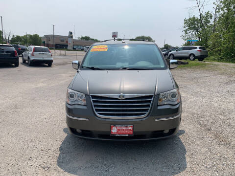2010 Chrysler Town and Country for sale at Community Auto Brokers in Crown Point IN