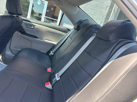 2016 Toyota Camry LE