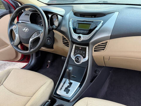 2011 Hyundai Elantra GLS