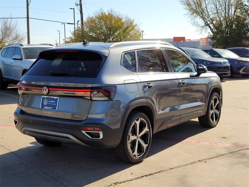 2025 Volkswagen Taos SEL 4Motion