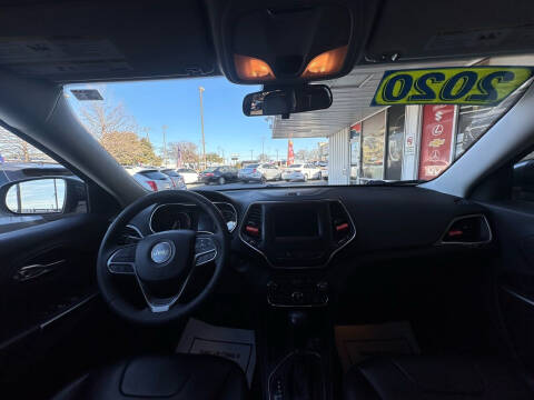 2020 Jeep Cherokee Altitude