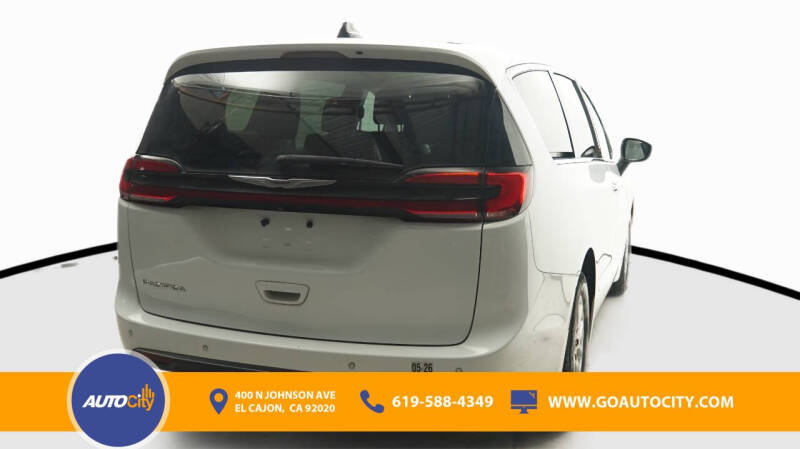 2023 Chrysler Pacifica Touring L
