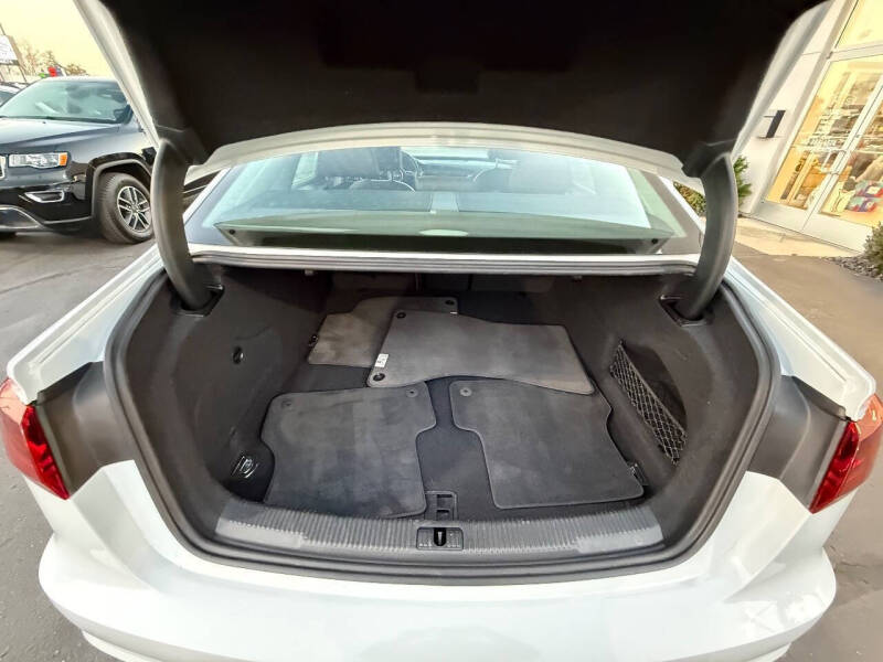 2017 Audi A6 2.0T quattro Premium Plus