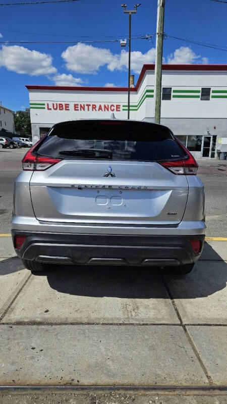 2022 Mitsubishi Eclipse Cross LE