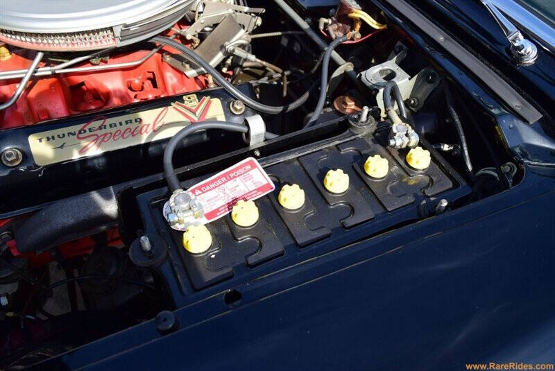 1957 Ford Thunderbird