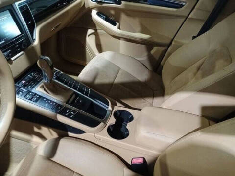 2015 Porsche Macan S