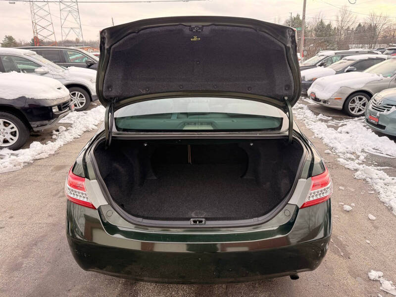 2010 Toyota Camry LE