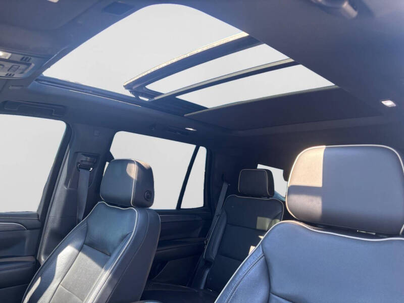 2021 GMC Yukon SLT