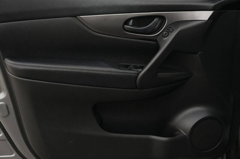 2017 Nissan Rogue Sport SL