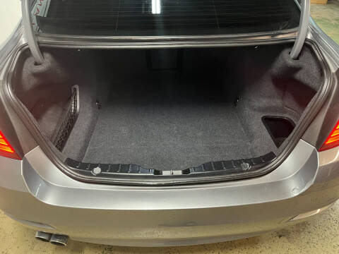 2014 BMW 5 Series 528i