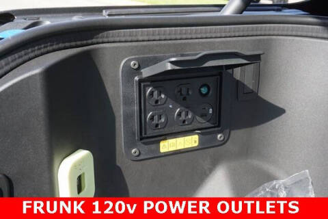 2025 Ford F-150 Lightning XLT