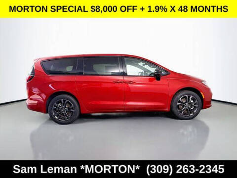 2026 Chrysler Pacifica Select