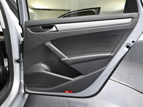 2021 Volkswagen Passat SE