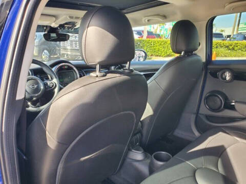 2021 MINI Hardtop 4 Door Cooper