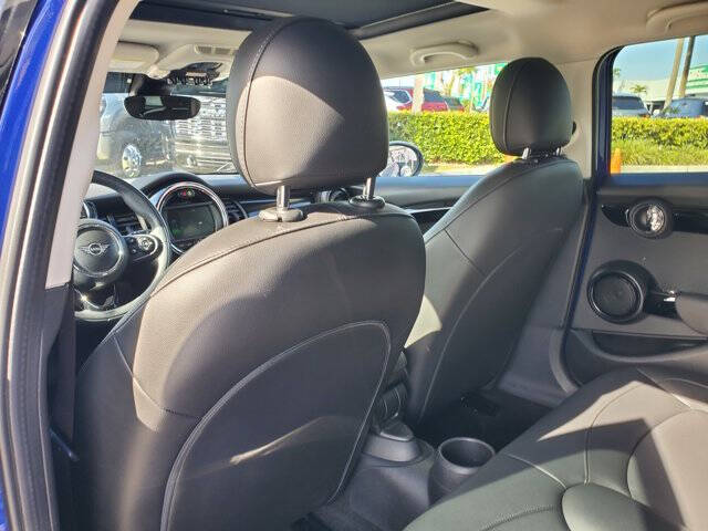 2021 MINI Hardtop 4 Door Cooper