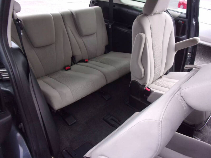 2012 Mazda MAZDA5 Sport