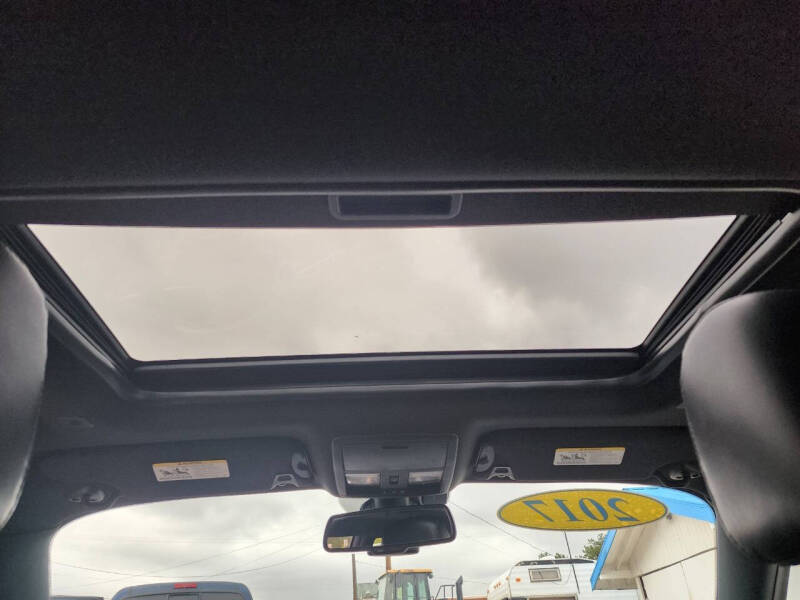 2017 Dodge Challenger SXT