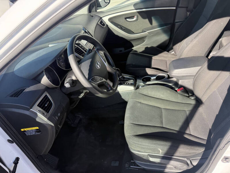 2017 Hyundai Elantra GT