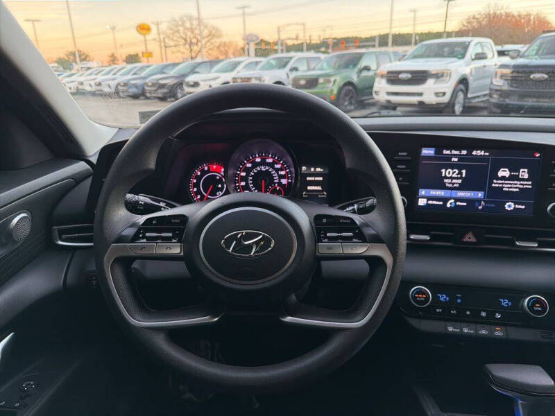 2023 Hyundai Elantra